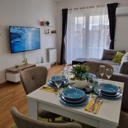 Modern & Trendy Apartment Skopje Esterno foto