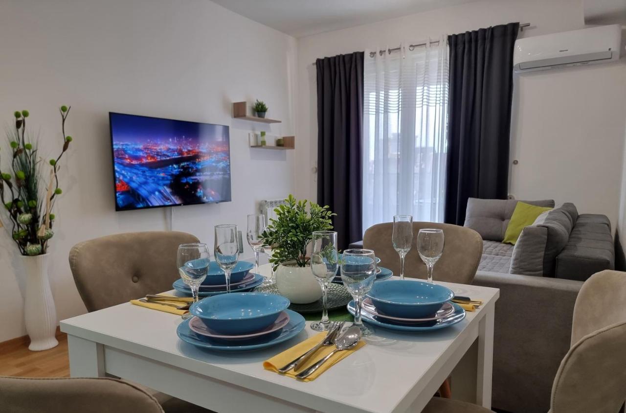 Modern & Trendy Apartment Skopje Esterno foto