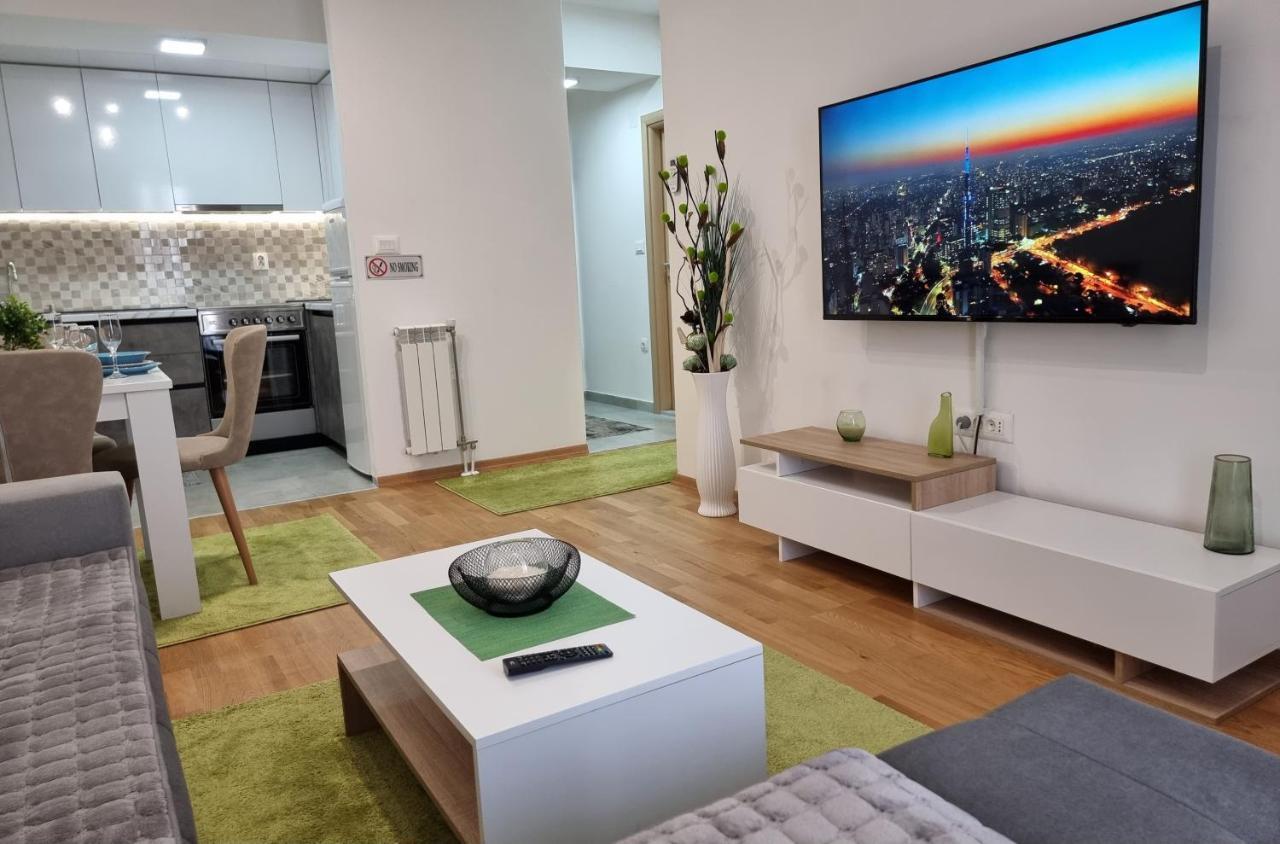 Modern & Trendy Apartment Skopje Esterno foto