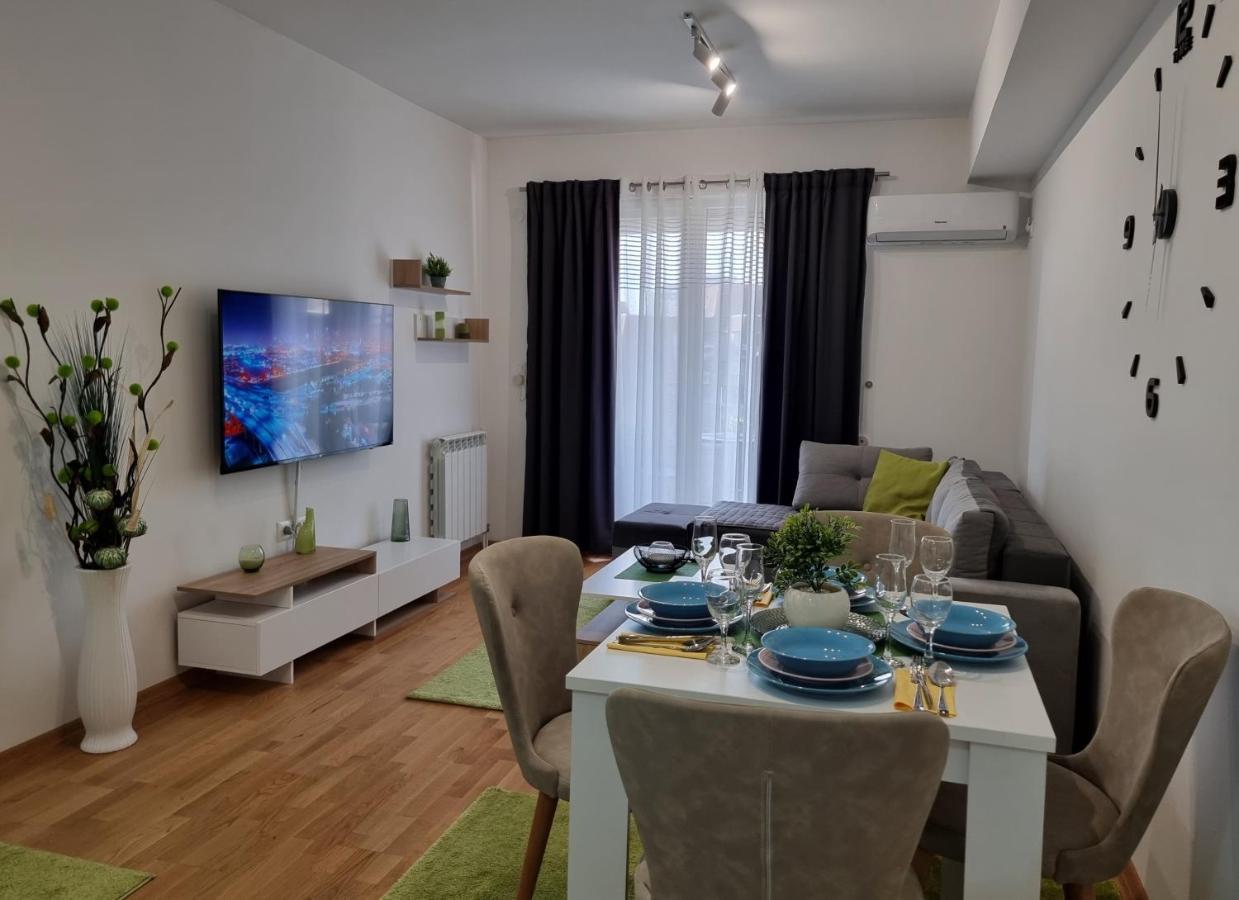 Modern & Trendy Apartment Skopje Esterno foto